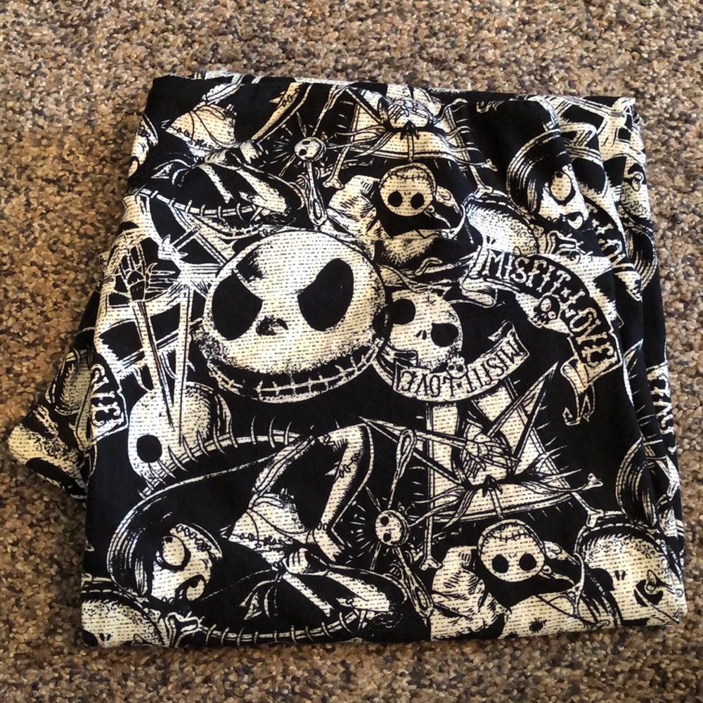 NEW w/out tags TC2 Nightmare Before Christmas